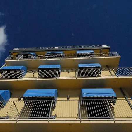 Dependance Dell'hotel Sole E Mare 3*