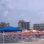 Dependance Dell'hotel Sole E Mare 3* 카마이오레