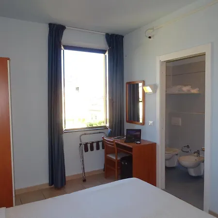 Hotel Dependance Dell'hotel Sole E Mare Lido di Camaiore