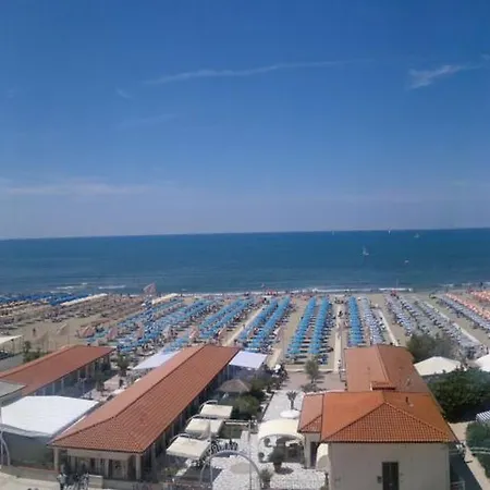 Dependance Dell'hotel Sole E Mare 3* Lido di Camaiore