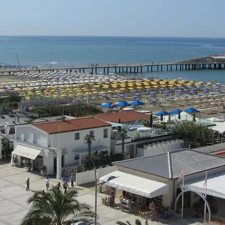 Dependance Dell'hotel Sole E Mare Hotel