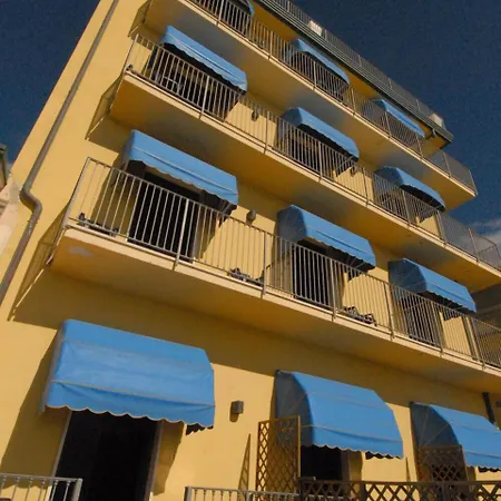 Dependance Dell'hotel Sole E Mare Hotell