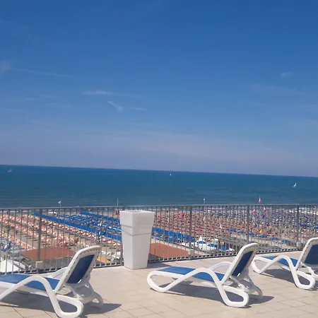 Hotell Dependance Dell'hotel Sole E Mare