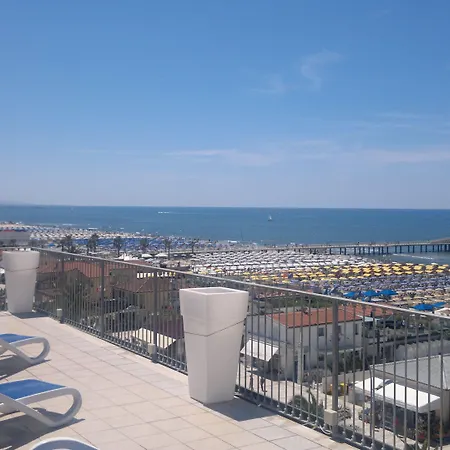 Dependance Dell'hotel Sole E Mare Hotel Camaiore
