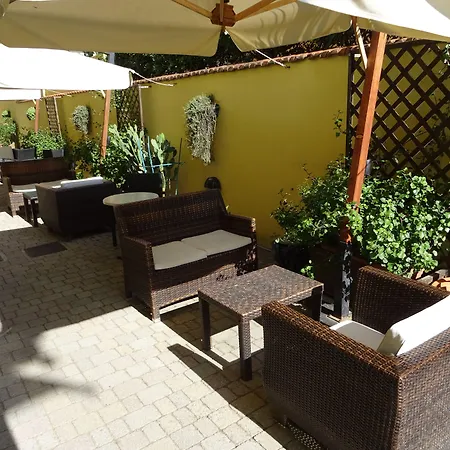 Dependance Dell'hotel Sole E Mare Hotell Camaiore