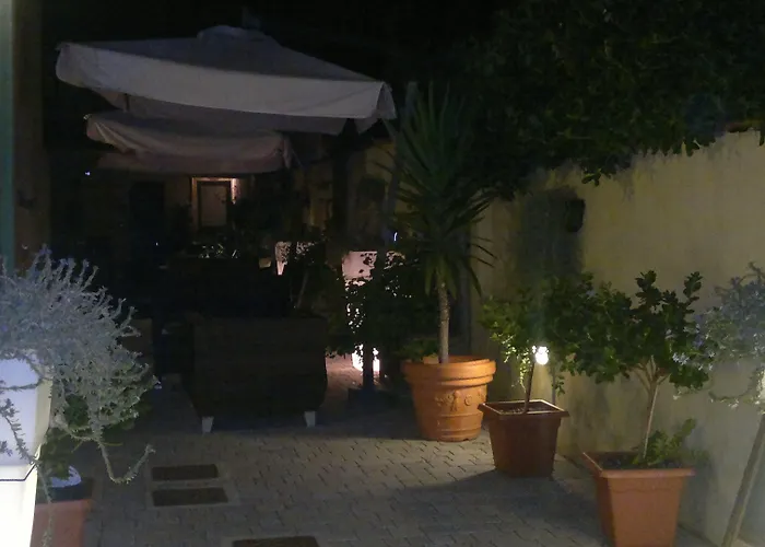 호텔 Dependance Dell'hotel Sole E Mare 3*