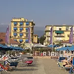 Dependance Dell'hotel Sole E Mare 3* Camaiore