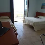 Hotel Dependance Dell'hotel Sole E Mare