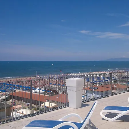 Dependance Dell'hotel Sole E Mare كامايوري