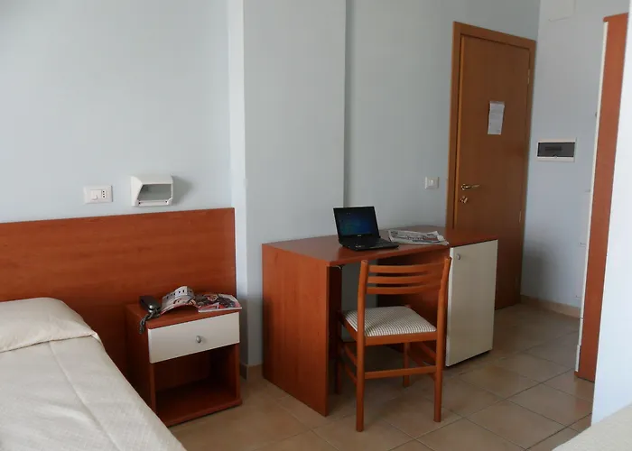 מלון Dependance Dell'hotel Sole E Mare 3*