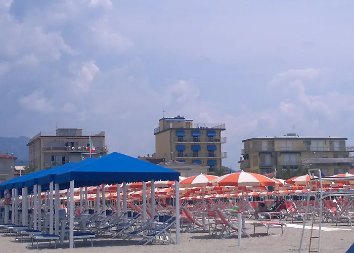 Dependance Dell'hotel Sole E Mare 3* קמאיורה